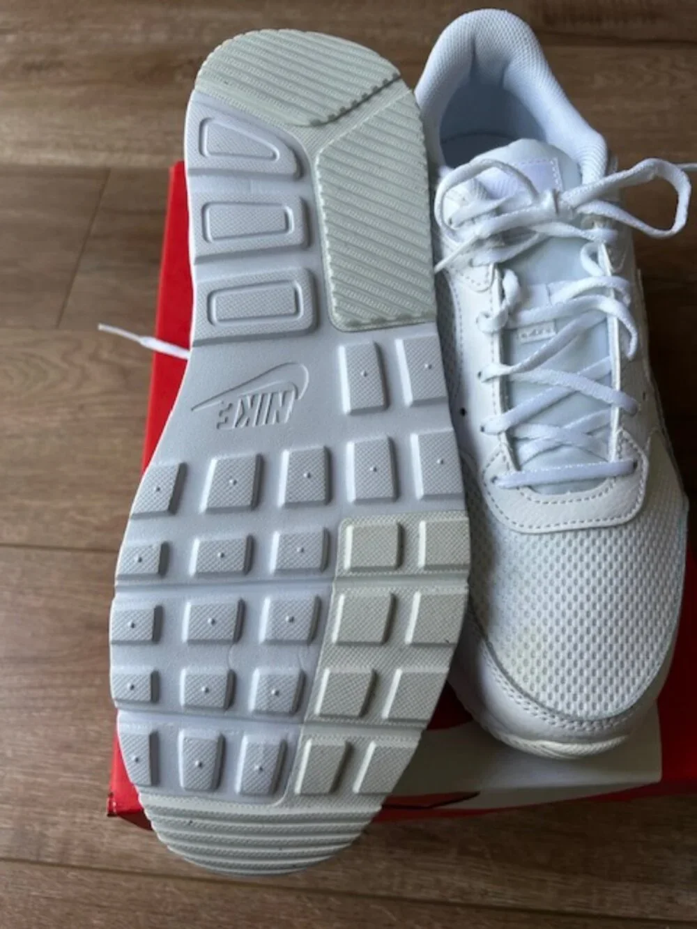 Nike Air Max SC Women's **Brand New With Tags** - Picture 2 of 4